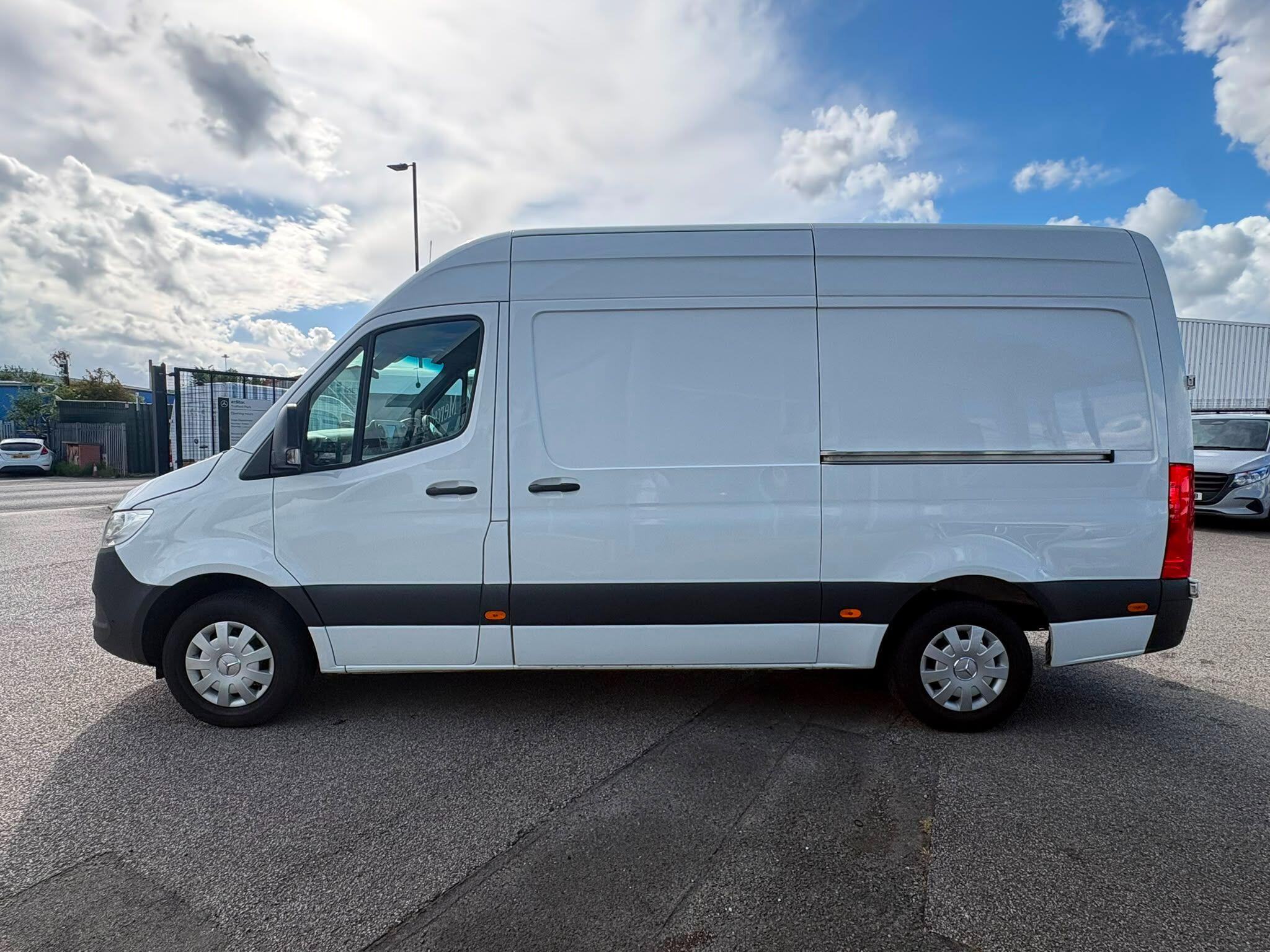 Mercedes-Benz Sprinter